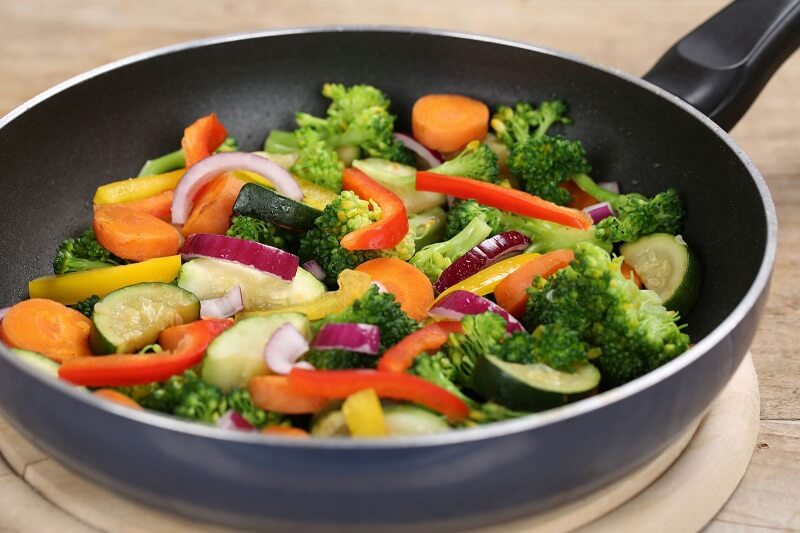 cooking vegetable