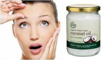 moisturize skin with coconut oil